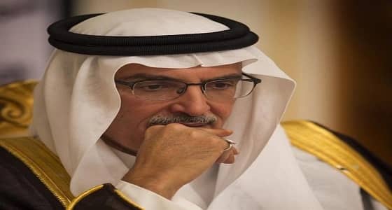 قصيدة مؤثرة لبدر بن عبد المحسن في رثاء عمه الأمير طلال