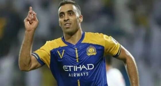 مهاجم الاتحاد السابق يسخر من حمدالله بصورة الطفل الباكي