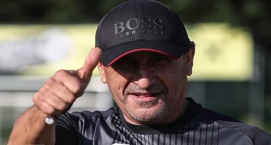 دياز يطلب تدريب الأرجنتين..ويؤكد: هذا وقتي