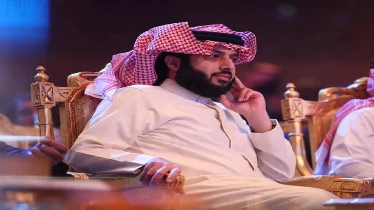 آل الشيخ يعلق على توقيع مذكرة تفاهم مع بنك الرياض: "الكرة في ملعبكم"