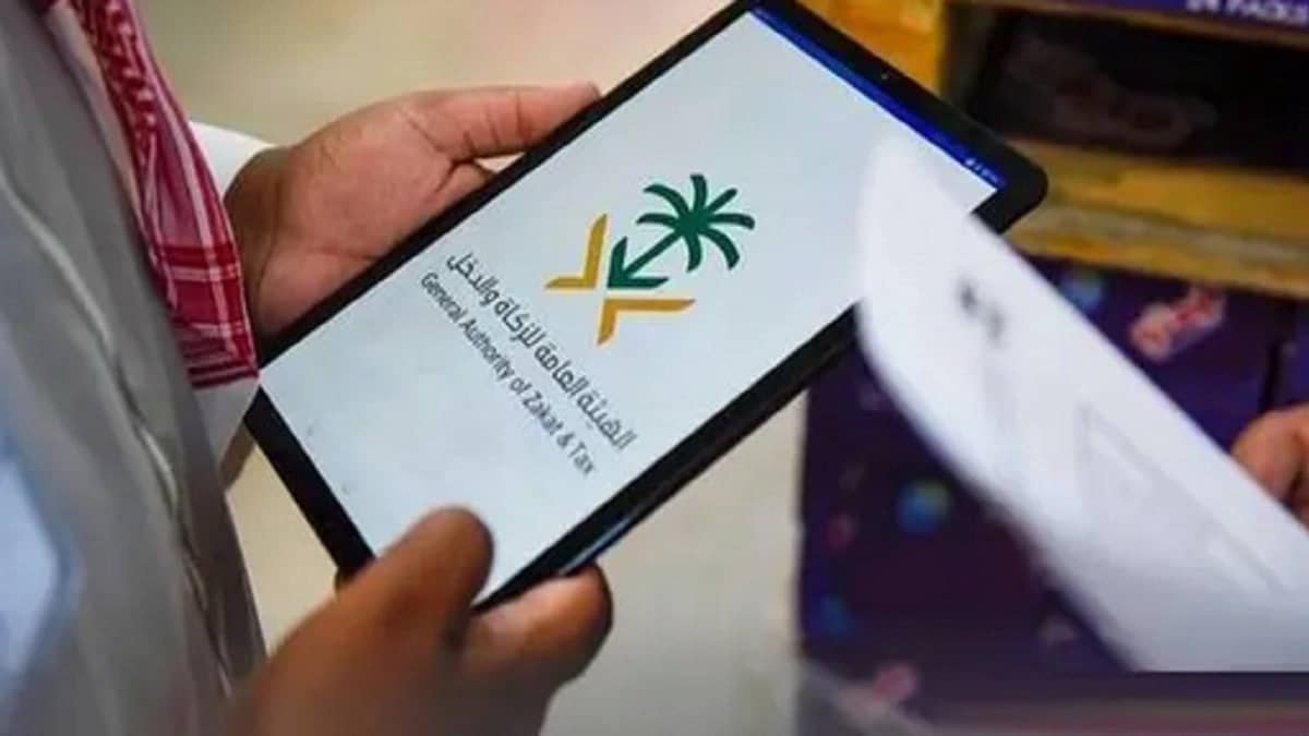 ضبط 30 مخالفة لقرار تحصيل ضريبة القيمة المضافة في الرياض