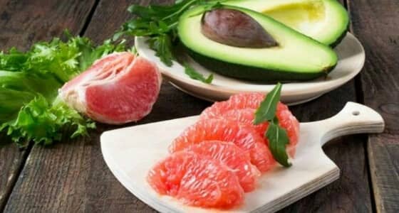 5 أطعمة تساعد على تنظيف الكبد من السموم