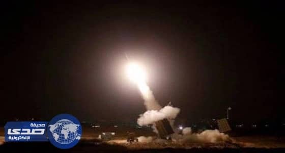 الدفاع الجوي يعترض صاروخًا حوثيًا ويدمر منصة إطلاقه