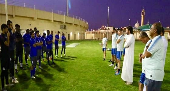مدرب الحزم يجتمع بلاعبيه مع استئناف تحضيرات الموسم الجديد
