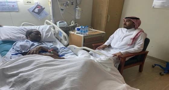 بالصور.. أول ظهور لخميس العويران بعد خضوعه لعملية جراحية بأمريكا