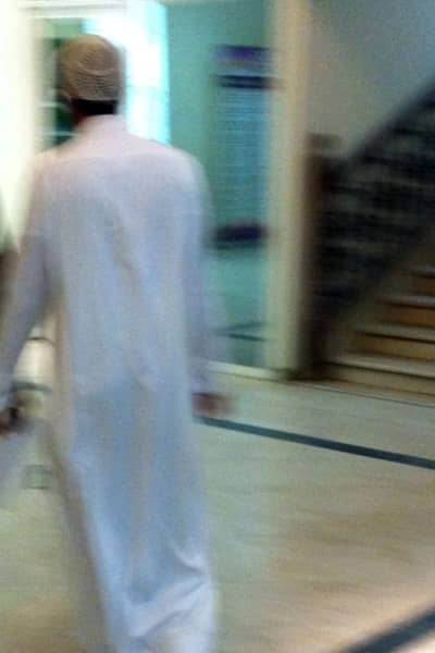 ضَبْط إمام مسجد "برماوي" يقيم علاقة مع زوجة مسجون