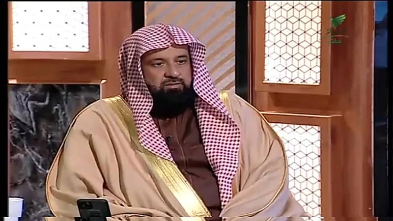 عبدالمجيد عبدالله يحدث ضجة بتغريدة مثيرة:"طز في قلبي وفيني لو غليتك"