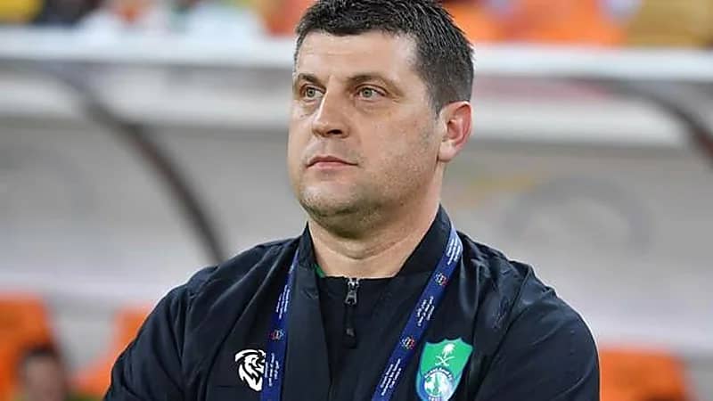 مدرب الأهلي يجهز الأسمري لمواجهة الشباب