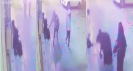 بالفيديو.. إصابة أحد المتنزهين إثر سقوط طائرة شراعية في وادي الرمة