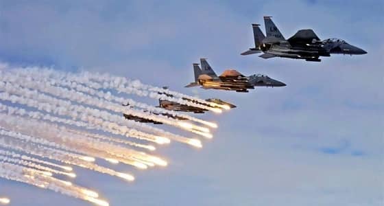 التحالف والمقاومة يطهران اليمن.. مقتل 62 حوثيا واستهداف تعريزاتهم في الحديدة