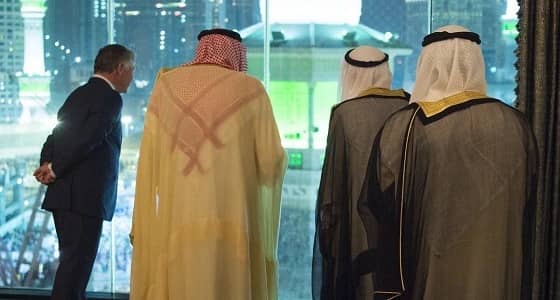 صورة بألف معنى لخادم الحرمين وضيوف قمة مكة