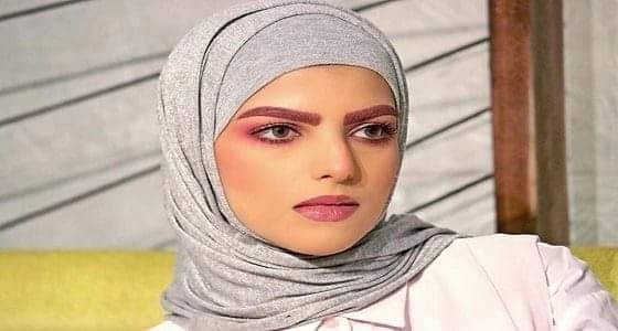 بالصورة.. حاجبي سارة الودعاني تثير الجدل.. وعلامات الحمل تظهر عليها