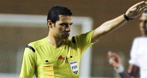 طاقم تحكيم مصري يدير لقاء النصر والجزيرة