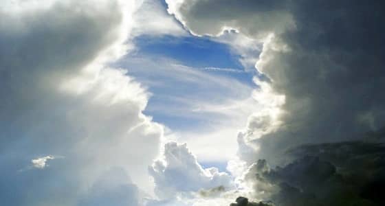 الأرصاد: سماء غائمة على معظم مناطق المملكة غدًا