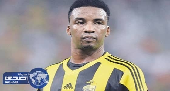اللاعب محمد نور يستقبل مئات المعزين في وفاة شقيقه
