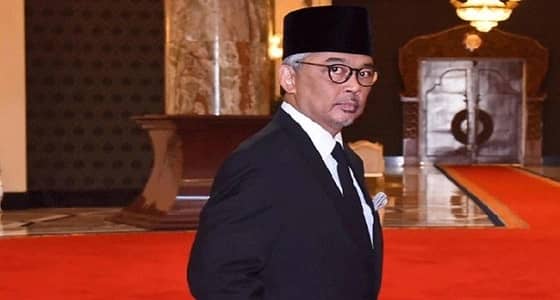 تتويج السلطان عبدالله ملكا لماليزيا