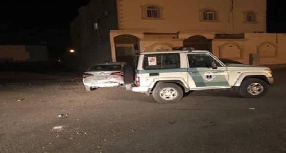 القبض على قائد مركبة عكس اتجاه السير في حي العزيزية