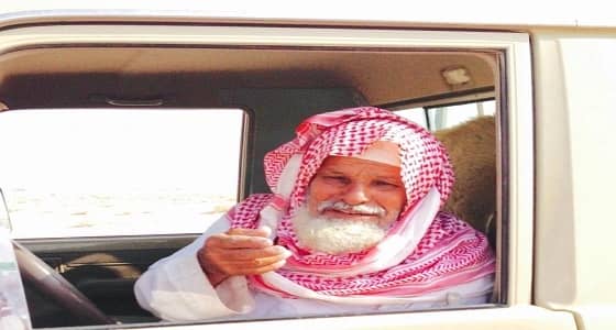 العثور على " مفقود الدوادمي " جالساً في مركبته بعد أن علقت به