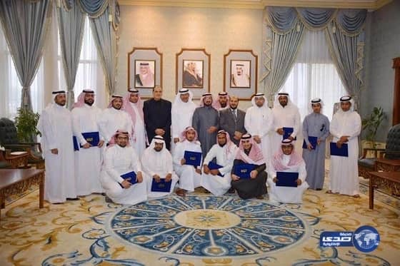 تهنئة وحب للمستشار عبد العزيز إنديجاني