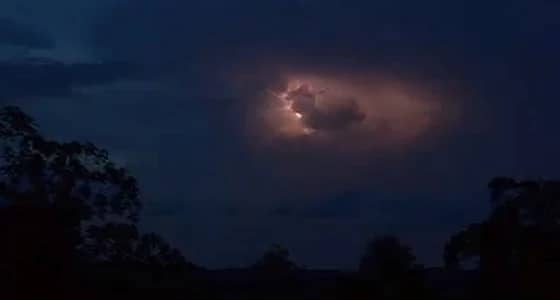 الجهني: هطول أمطار مصحوبة بحبات البرد على هذه المناطق