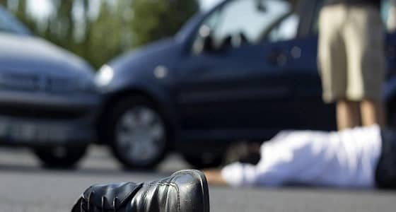 طالب يدهس معلمه بعد رسوبه في مادته!