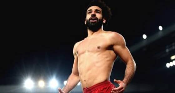 فنانة شهيرة لمحمد صلاح: «متقلعش الفانلة ثاني في السقعة»