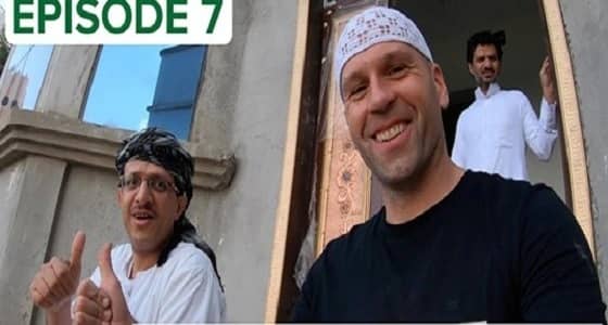 شاهد.. سائح أوكراني بالمملكة يشيد بتلقائية وضيافة المواطنين.. مؤكدا: لا نراها في الغرب