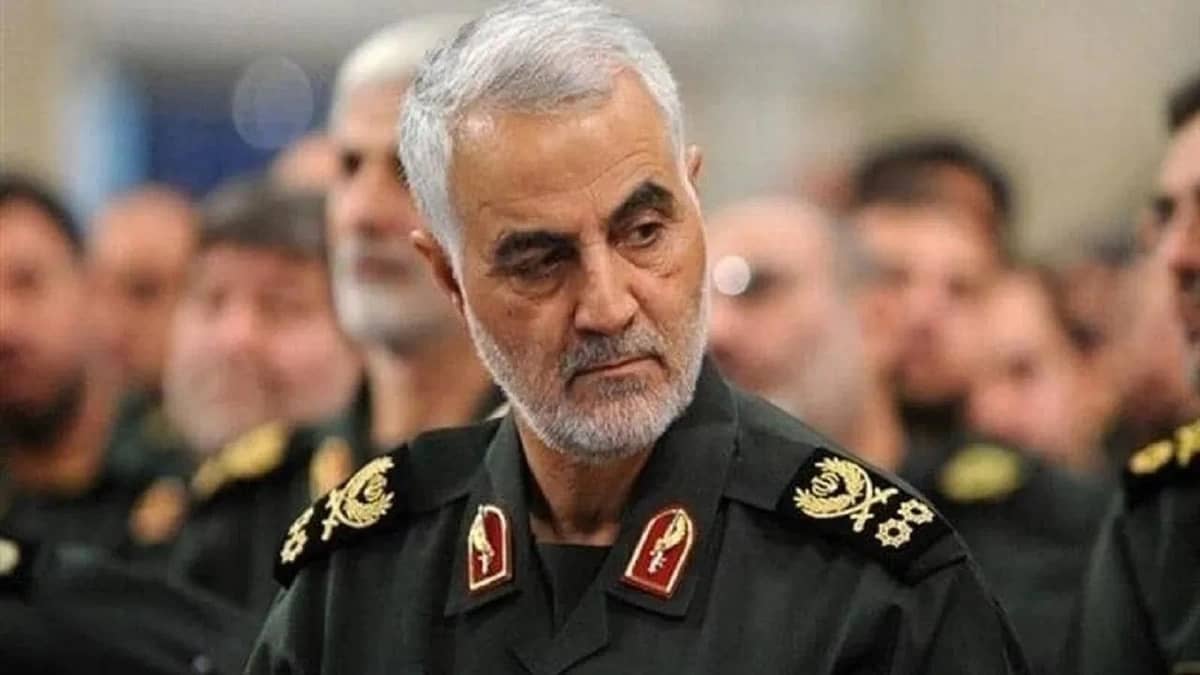 الأحمري: «تلميع سلماني علنًا على الجزيرة يكشف سيطرة الأخوان على بوق قطر»