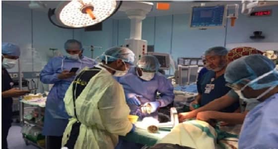 فريق طبي ينجح في استئصال ورم من بطن رضيع بالقطيف