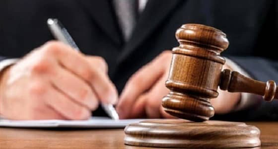 " أنت ما تستاهلين أخوي ".. جملة حوّلت مشكلة أسرية إلى قضية جنح