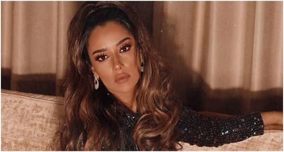 بالفيديو.. سيدة تٌبكي بلقيس بعد سؤال عن طفلها