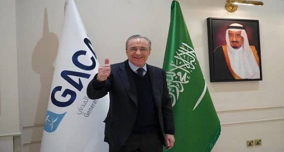 بالصور..لحظة وصول رئيس ريال مدريد إلى جدة لحضور نهائي السوبر الإسباني