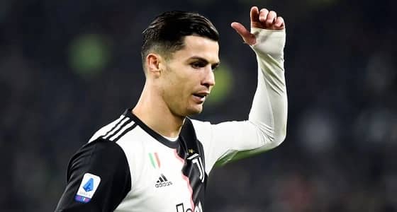 نجوم يوفنتوس يطالبون رونالدو بالاعتذار !