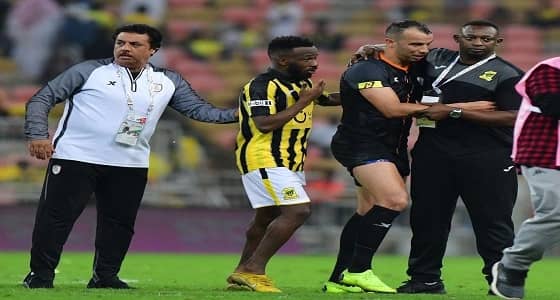 المولد يهاجم مصور رياضي بعد لقاء الشباب