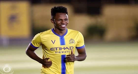 سوائل أعلى الركبة..تفاصيل جديدة بإصابة عبد الفتاح آدم