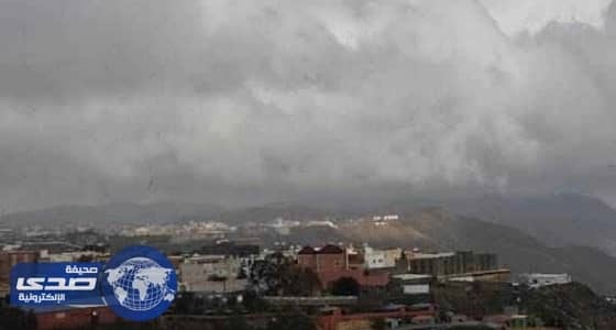 سحب رعدية على الباحة اليوم