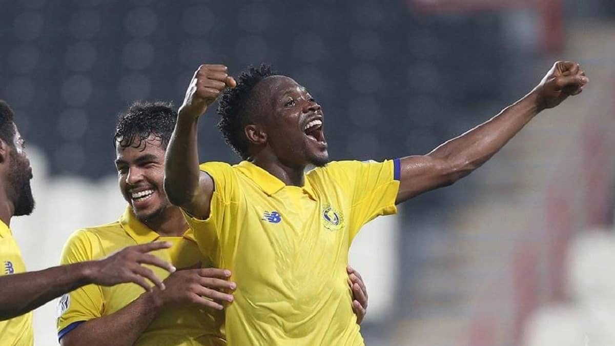 أندية إنجليزية تتنافس على أحمد موسى