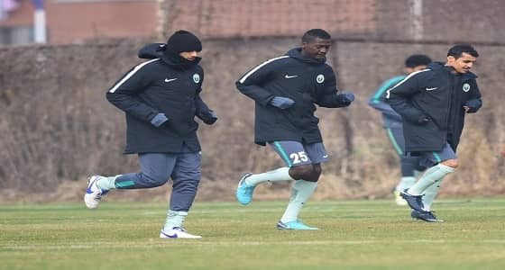 بالفيديو .. المنتخب الأولمبي يواصل تدريباته استعدادا لكأس آسيا