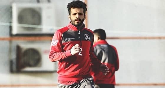 الهلال والنصر يتنافسان لضم لاعب الرائد