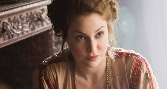 بالصورة.. ممثلة " جيم أوف ثرونز " تتهم شرطة الاحتلال الإسرائيلي بخطف ابنتها