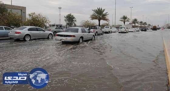 هطول أمطار على محافظة حقل ومراكزها