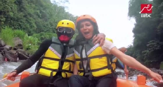 بالفيديو.. صراخ وبكاء حلا شيحة في " رامز في الشلال " :" الحقوني بغرق "