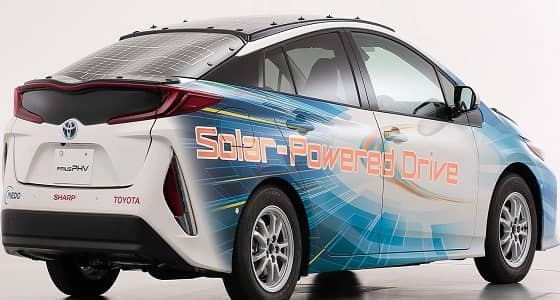 بالصور.. اختبار سيارة تويوتا جديدة قادرة على السير بدون كهرباء أو وقود