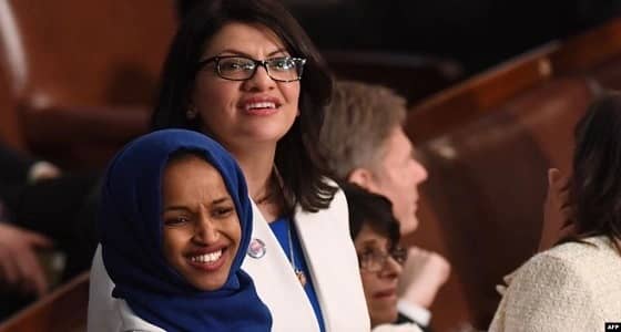 ترامب يهاجم 4 نائبات بعنصرية: " كل ما يقمن به هو التذمر "