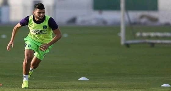 استبعاد " بن عمر " من صفوف الأهلي