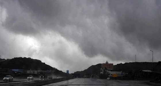 " الأرصاد " تحذر من هطول أمطار غزيرة على عسير