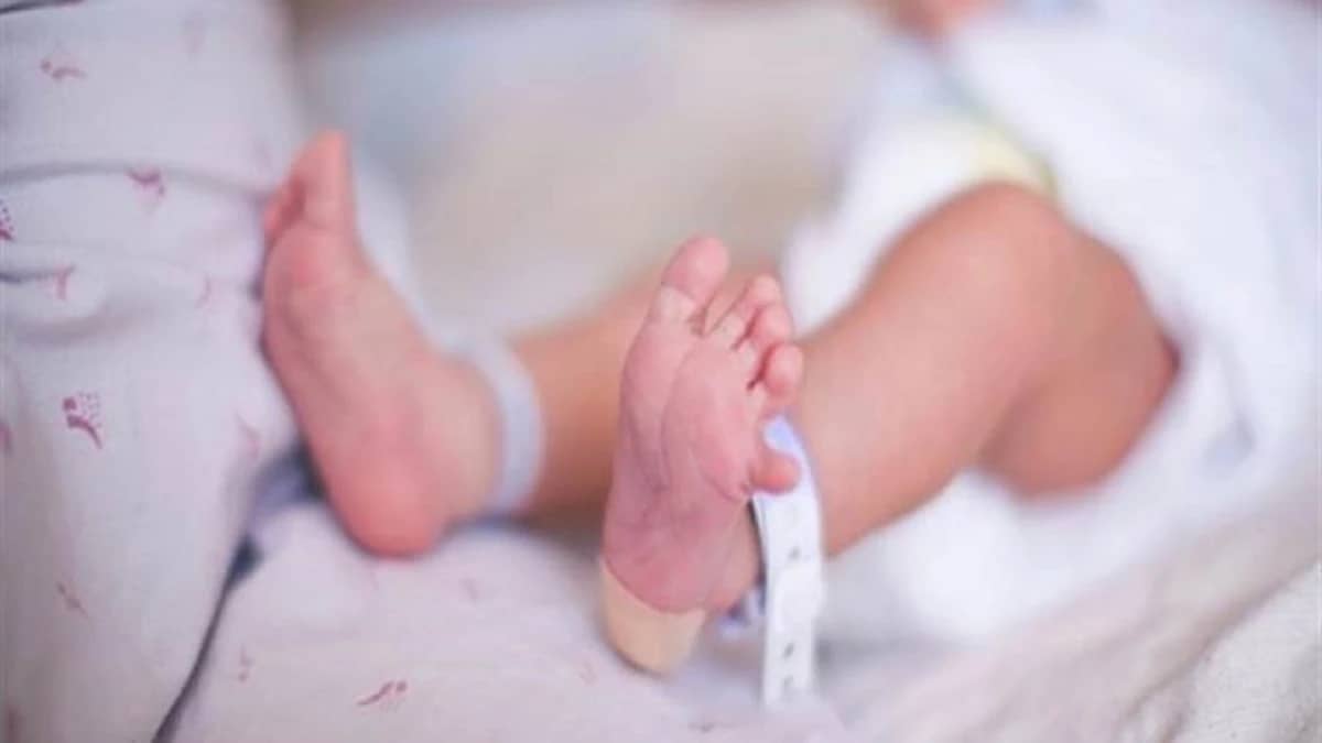 شفاء أصغر طفلة مصابة بكورونا في ينبع