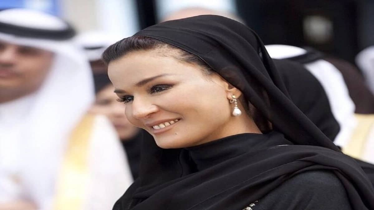 «موزة» تهدر أموال الشعب القطري للاستحواذ على ريتز لندن