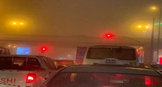 الهلال الأحمر يباشر 16 حالة مرضية في جدة جراء الغبار