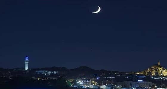 هلال عيد الفطر يتسبب في انقسام فلكي كبير بين الدول الإسلامية